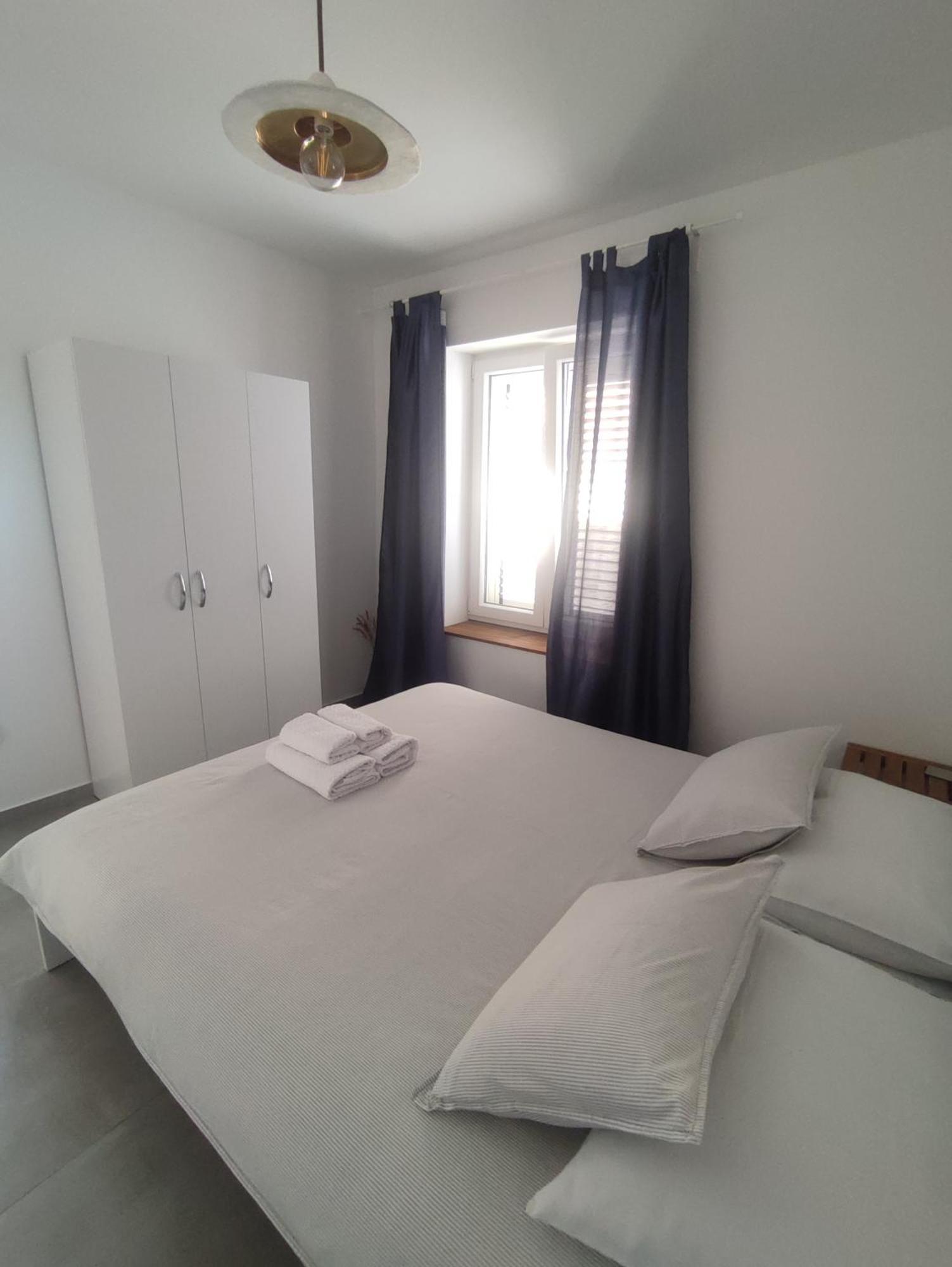 Ferienwohnung Eleven Šibenik Exterior foto
