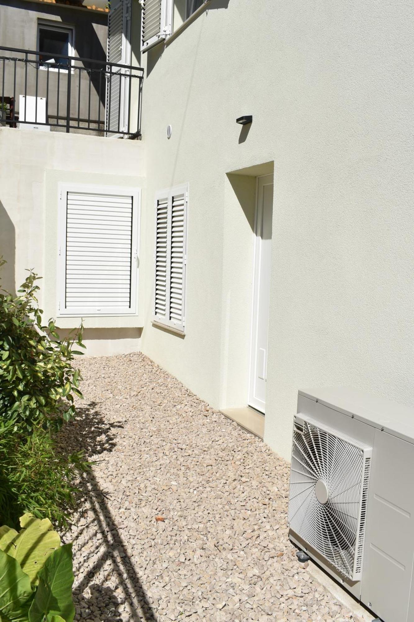 Ferienwohnung Eleven Šibenik Exterior foto